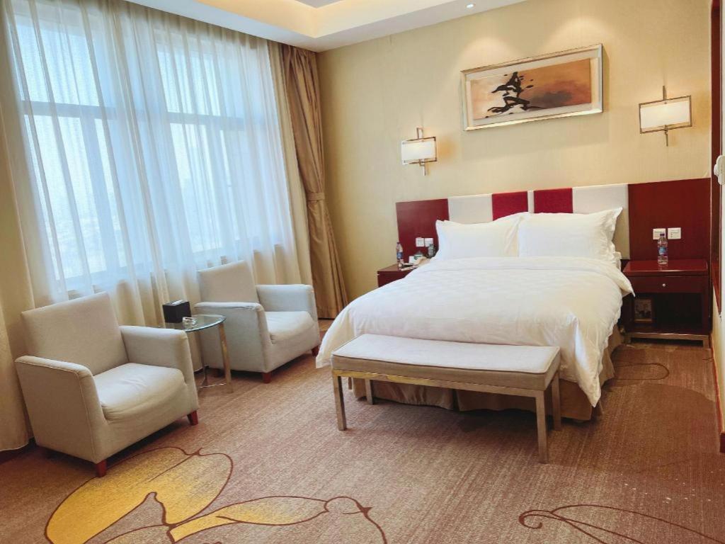 Qingdao Blue Horizon Hotel Licang Exterior foto